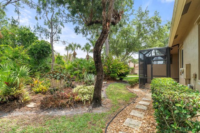7328 Sea Pines Court, Port St. Lucie, FL 34986