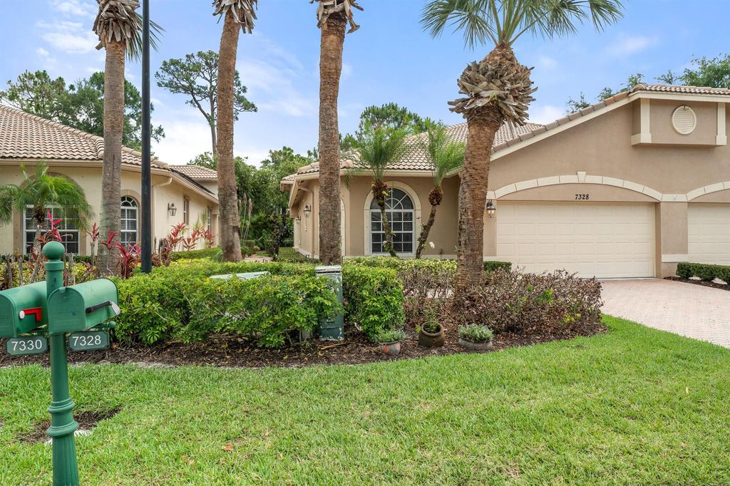 7328 Sea Pines Court, Port St. Lucie, FL 34986