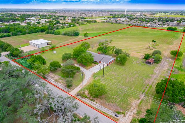 1221 Pieper Rd, New Braunfels, TX 78130