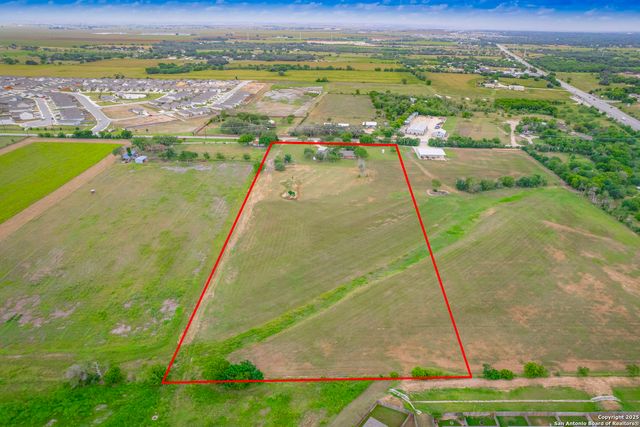 1221 Pieper Rd, New Braunfels, TX 78130