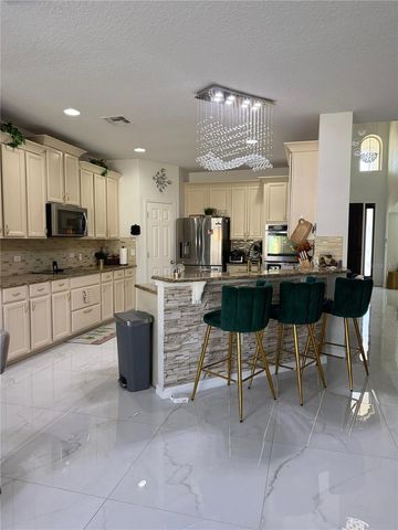 19397 PUMMELO DRIVE, Orlando, FL 32827