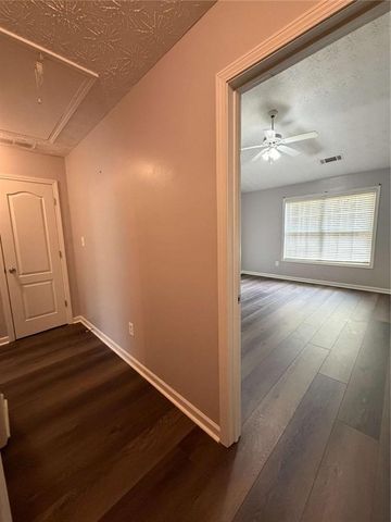 6671 Evans Trace, Lithonia, GA 30038