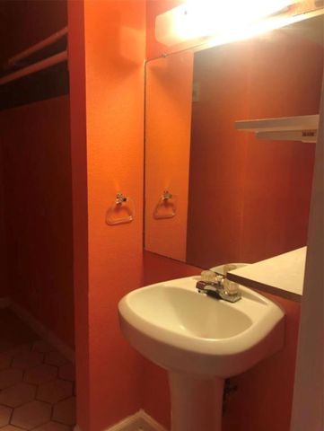 9314 Valley Stream Street, Houston, TX 77037