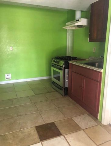 9314 Valley Stream Street, Houston, TX 77037