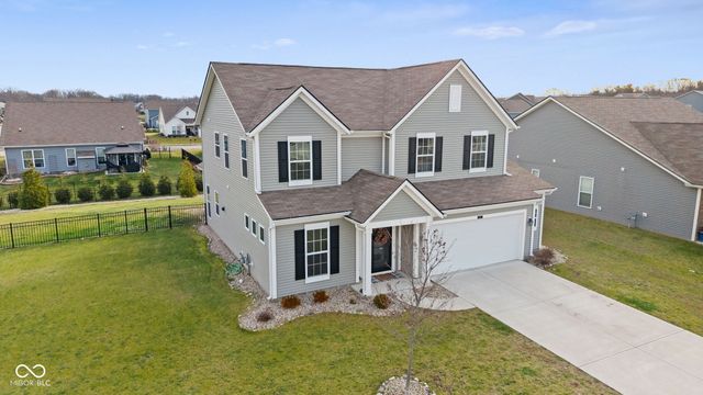 1271 Peregrine Lane, Greenwood, IN 46143
