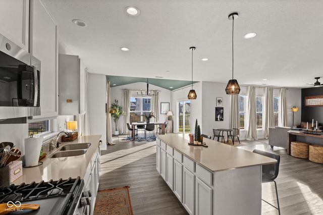 1271 Peregrine Lane, Greenwood, IN 46143