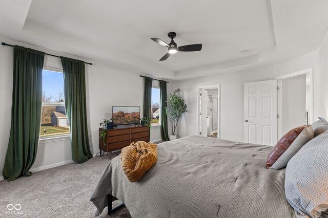 1271 Peregrine Lane, Greenwood, IN 46143