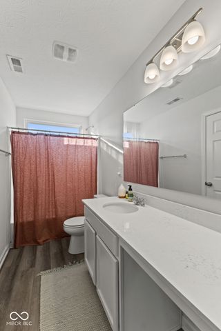 1271 Peregrine Lane, Greenwood, IN 46143