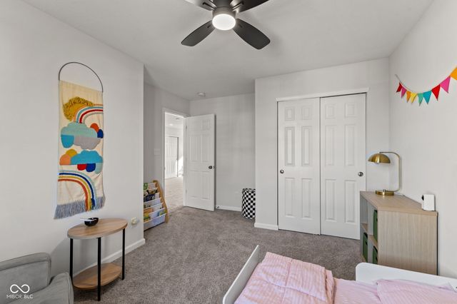 1271 Peregrine Lane, Greenwood, IN 46143