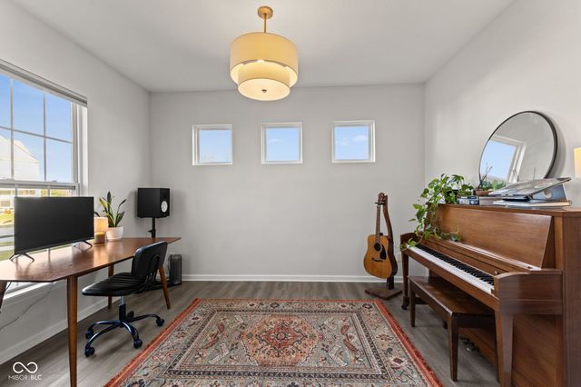 1271 Peregrine Lane, Greenwood, IN 46143