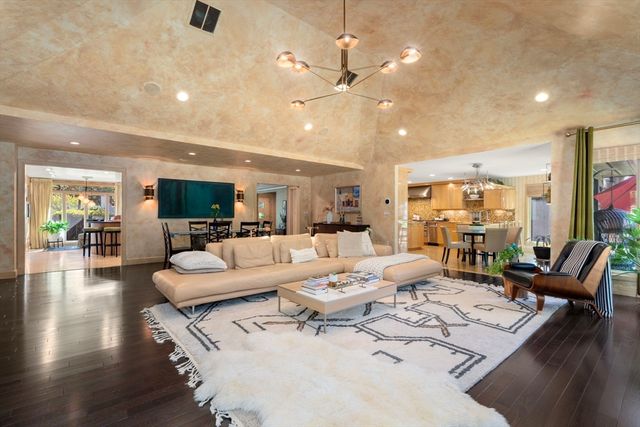 211 Eliot Street, Natick, MA 01760