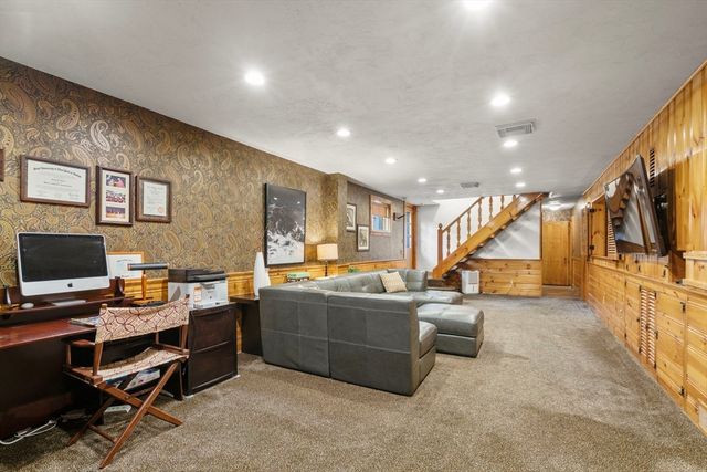 211 Eliot Street, Natick, MA 01760