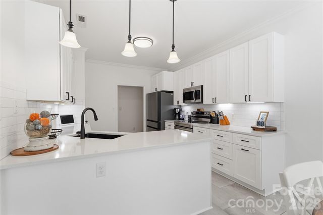 3805 Glen Haven Drive SW, Concord, NC 28027