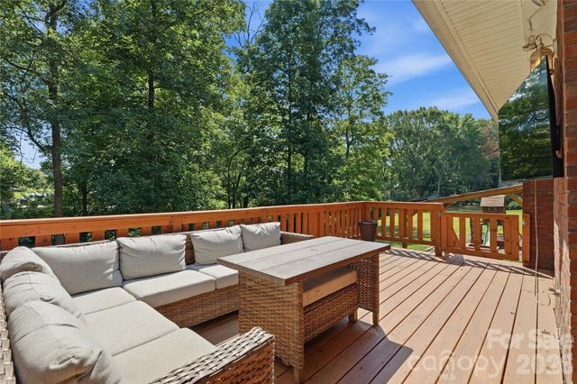 3805 Glen Haven Drive SW, Concord, NC 28027