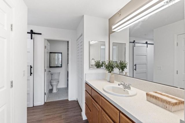 685 Dartmore Lane 165, Hayward, CA 94544