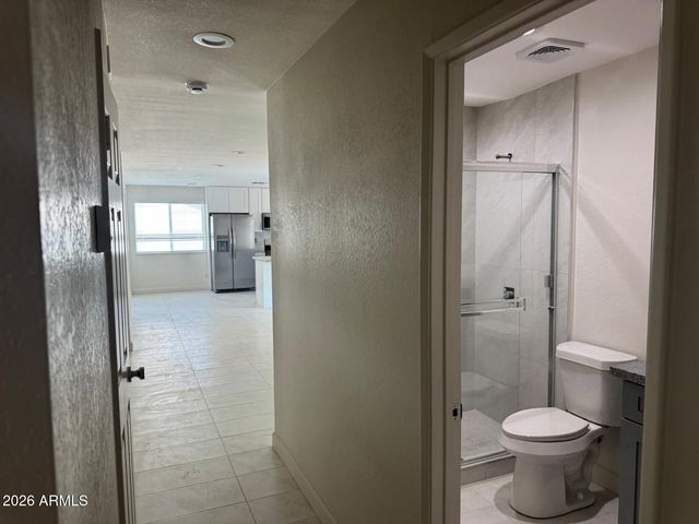 8837 W HIGHLAND Avenue, Phoenix, AZ 85037