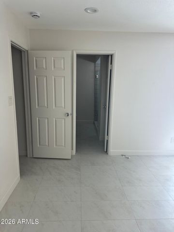 8837 W HIGHLAND Avenue, Phoenix, AZ 85037