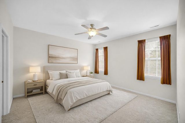 1390 Mackinaw Place, Schererville, IN 46375