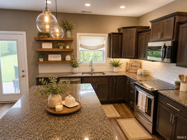 8617 Alamasa Place, Fort Wayne, IN 46835