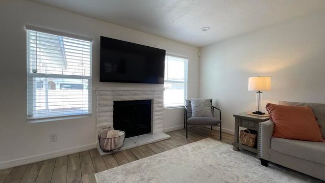 54200 Avenida Juarez, La Quinta, CA 92253
