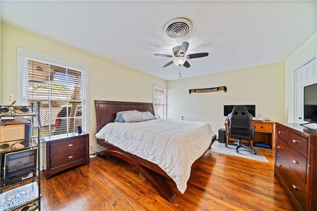 429 Bermuda Pl, Corpus Christi, TX 78411