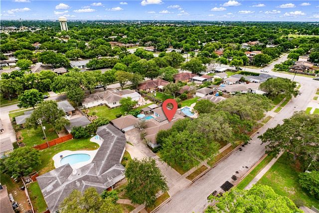 429 Bermuda Pl, Corpus Christi, TX 78411