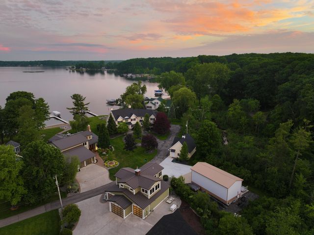 3381 Northshore Drive, Pierson Twp, MI 49339