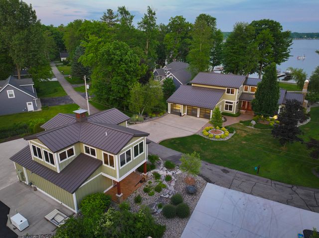 3381 Northshore Drive, Pierson Twp, MI 49339