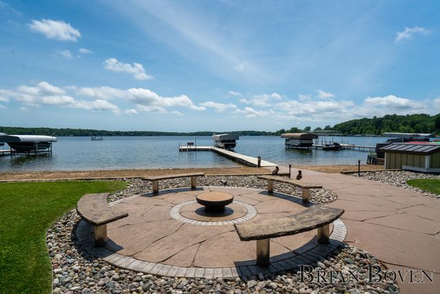 3381 Northshore Drive, Pierson Twp, MI 49339