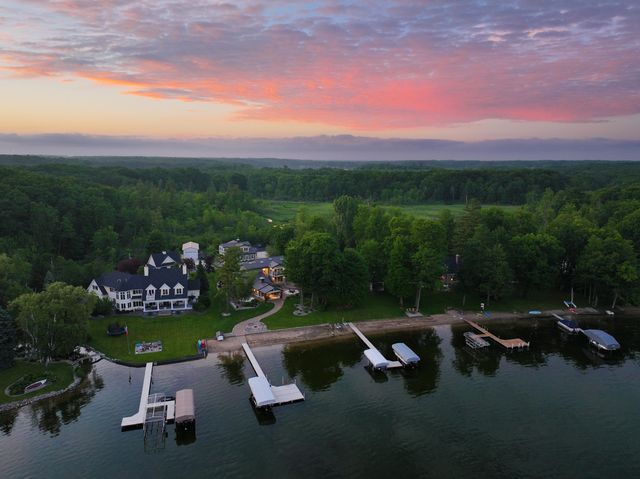 3381 Northshore Drive, Pierson Twp, MI 49339