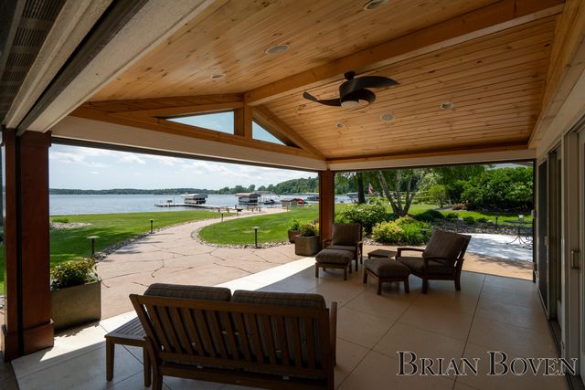 3381 Northshore Drive, Pierson Twp, MI 49339