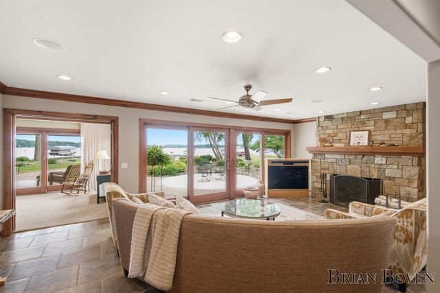 3381 Northshore Drive, Pierson Twp, MI 49339