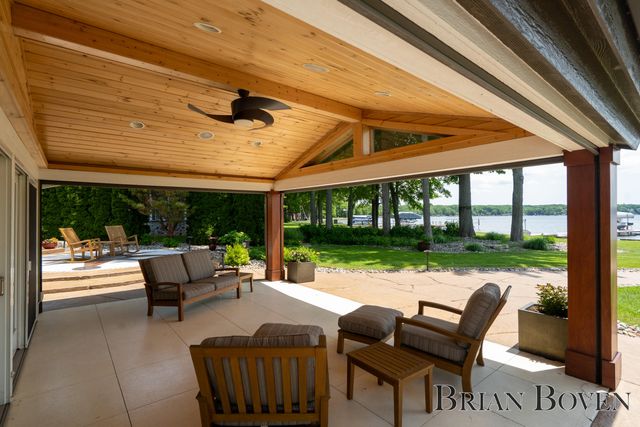 3381 Northshore Drive, Pierson Twp, MI 49339