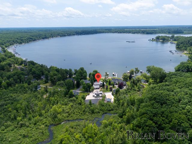3381 Northshore Drive, Pierson Twp, MI 49339