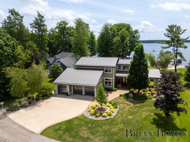 3381 Northshore Drive, Pierson Twp, MI 49339