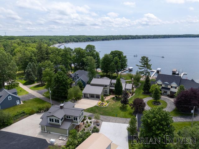 3381 Northshore Drive, Pierson Twp, MI 49339