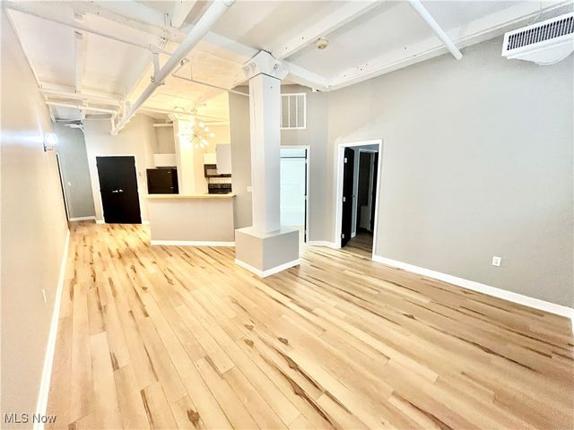 1133 W 9th Street 103, Cleveland, OH 44113