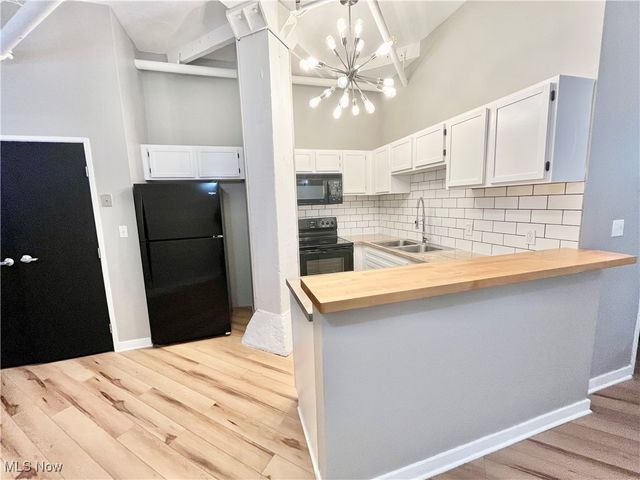 1133 W 9th Street 103, Cleveland, OH 44113