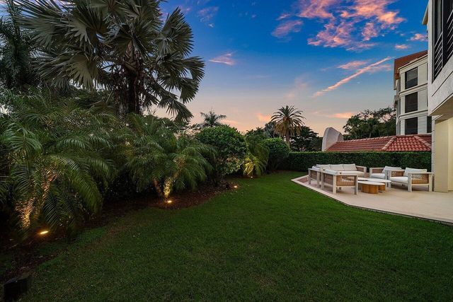 7383 Orangewood Lane 501, Boca Raton, FL 33433