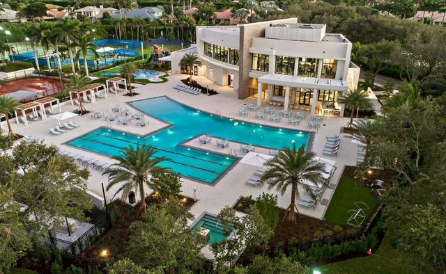 7383 Orangewood Lane 501, Boca Raton, FL 33433