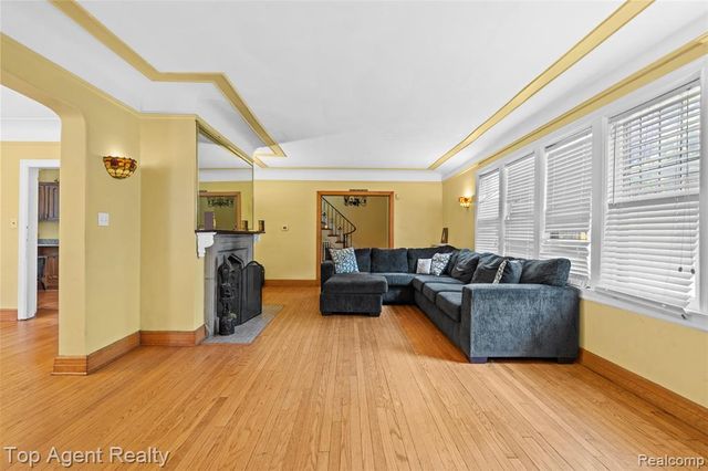 14529 Grandmont Avenue, Detroit, MI 48227