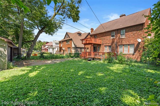 14529 Grandmont Avenue, Detroit, MI 48227