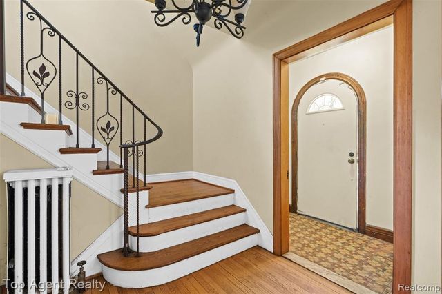 14529 Grandmont Avenue, Detroit, MI 48227