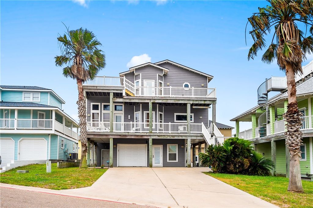 652 Anchor Dr, Port Aransas, TX 78373 — exterior