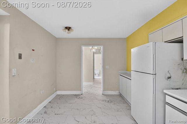 5000 Town Center 1402, Southfield, MI 48075