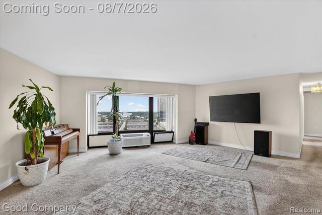 5000 Town Center 1402, Southfield, MI 48075
