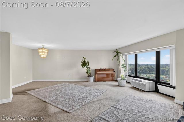 5000 Town Center 1402, Southfield, MI 48075