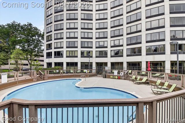 5000 Town Center 1402, Southfield, MI 48075