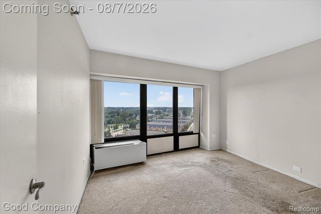 5000 Town Center 1402, Southfield, MI 48075