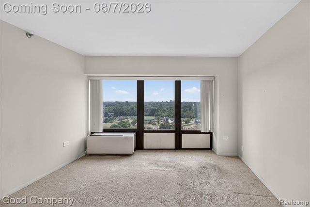 5000 Town Center 1402, Southfield, MI 48075